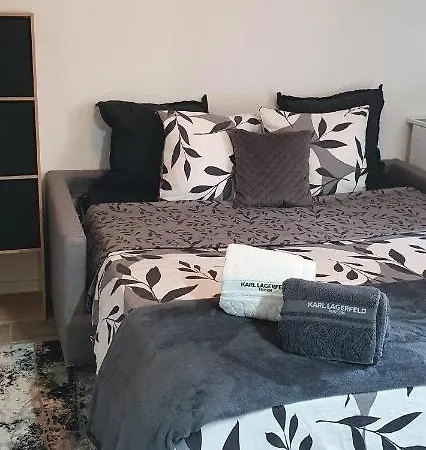 Appartamento Lovely 1 Bedroom Vacation With Free Parking. *